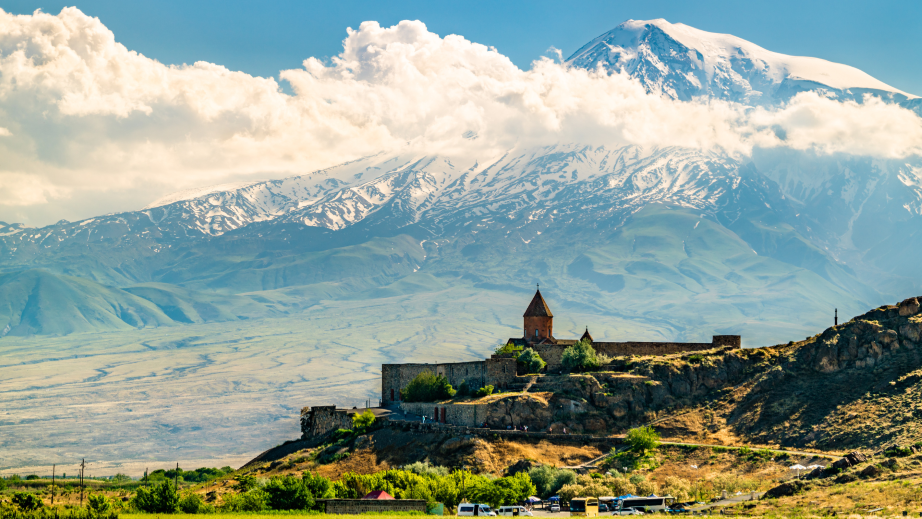 Armenia Pokr Vedi