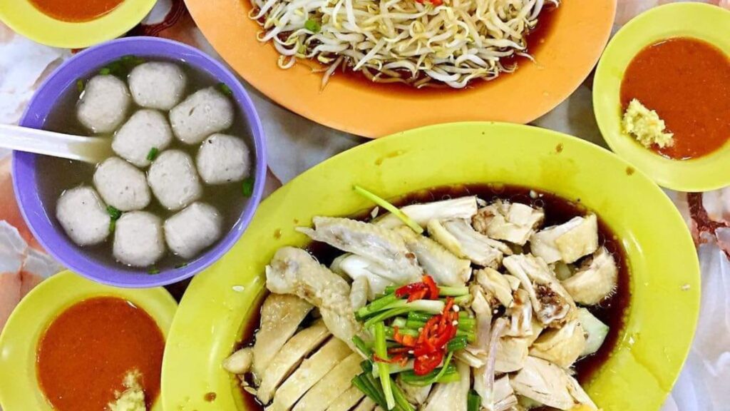 Dinner at Local Restaurant with Ipoh's famous Bean Sprout Chicken